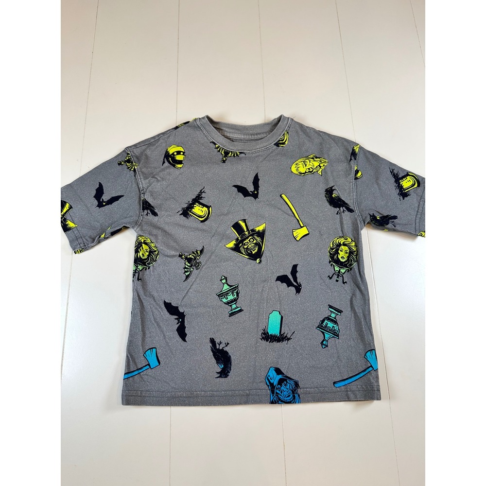 Disney Haunted Mansion T-Shirt Kids XS 4 Grey Hatbox Ghost All Over Print Spooky